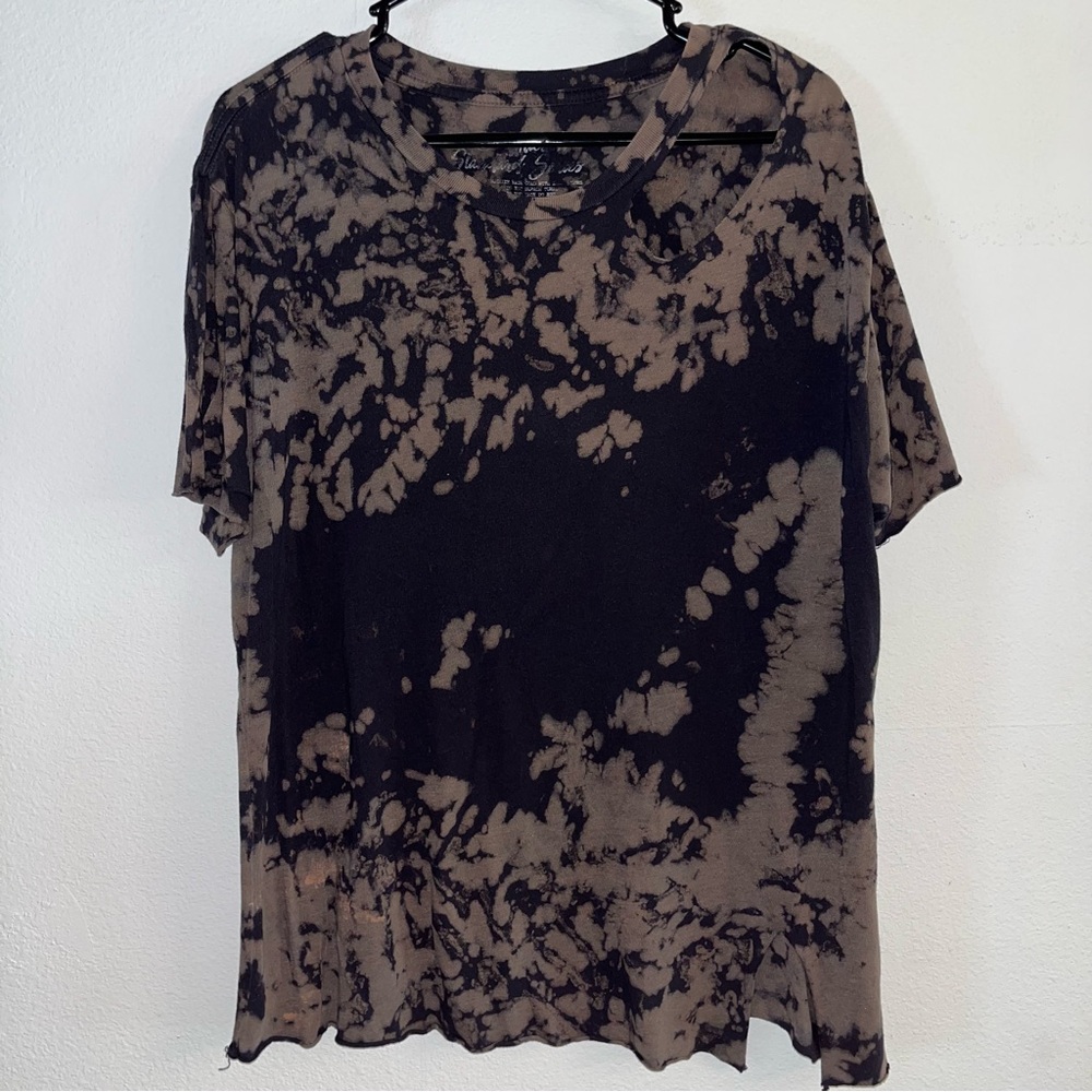 Affliction Black and Brown Distressed Acid Wash Short Sleeve Open Hem Tee Shirt